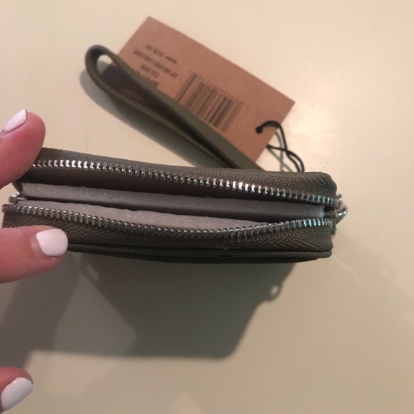 Steve Madden wallet - Picture 4 of 6